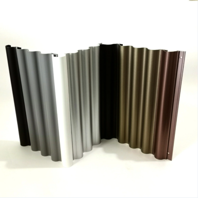 Sección de tratamiento de superficies de color personalizada Extrusión de construcción de perfil de aluminio